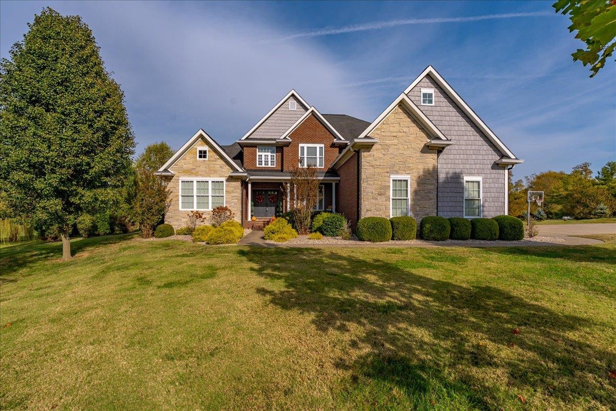 Tupelo Ct, Henderson, KY 42420