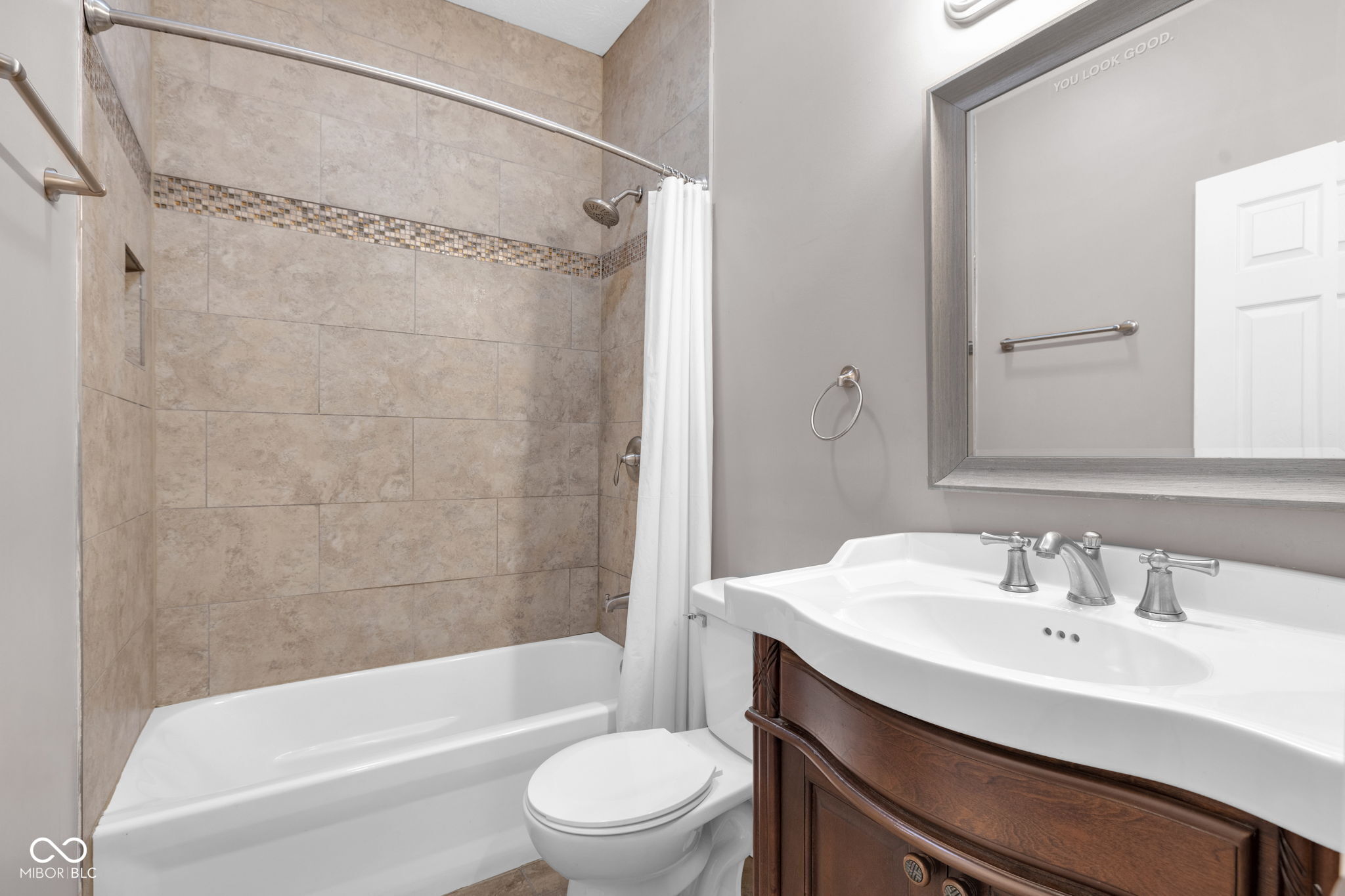 Indianapolis, Indiana, 46203, United States, ,Residential,For Sale,2010701