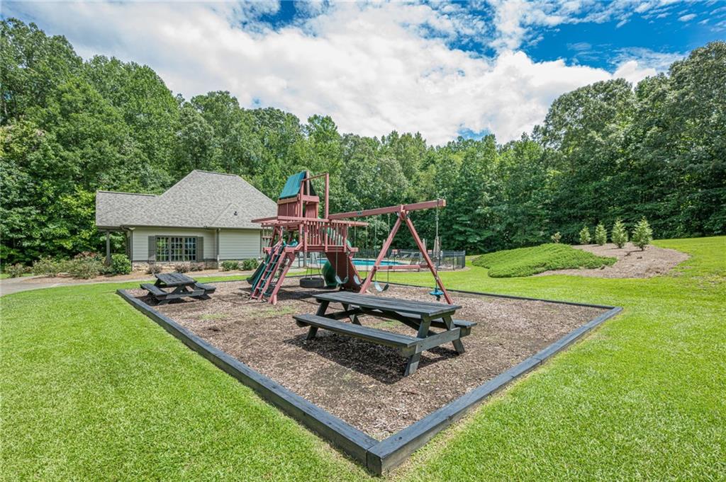 Ball Ground, Georgia, 30107, United States, 4 Bedrooms Bedrooms, ,3 BathroomsBathrooms,Residential,For Sale,1914158