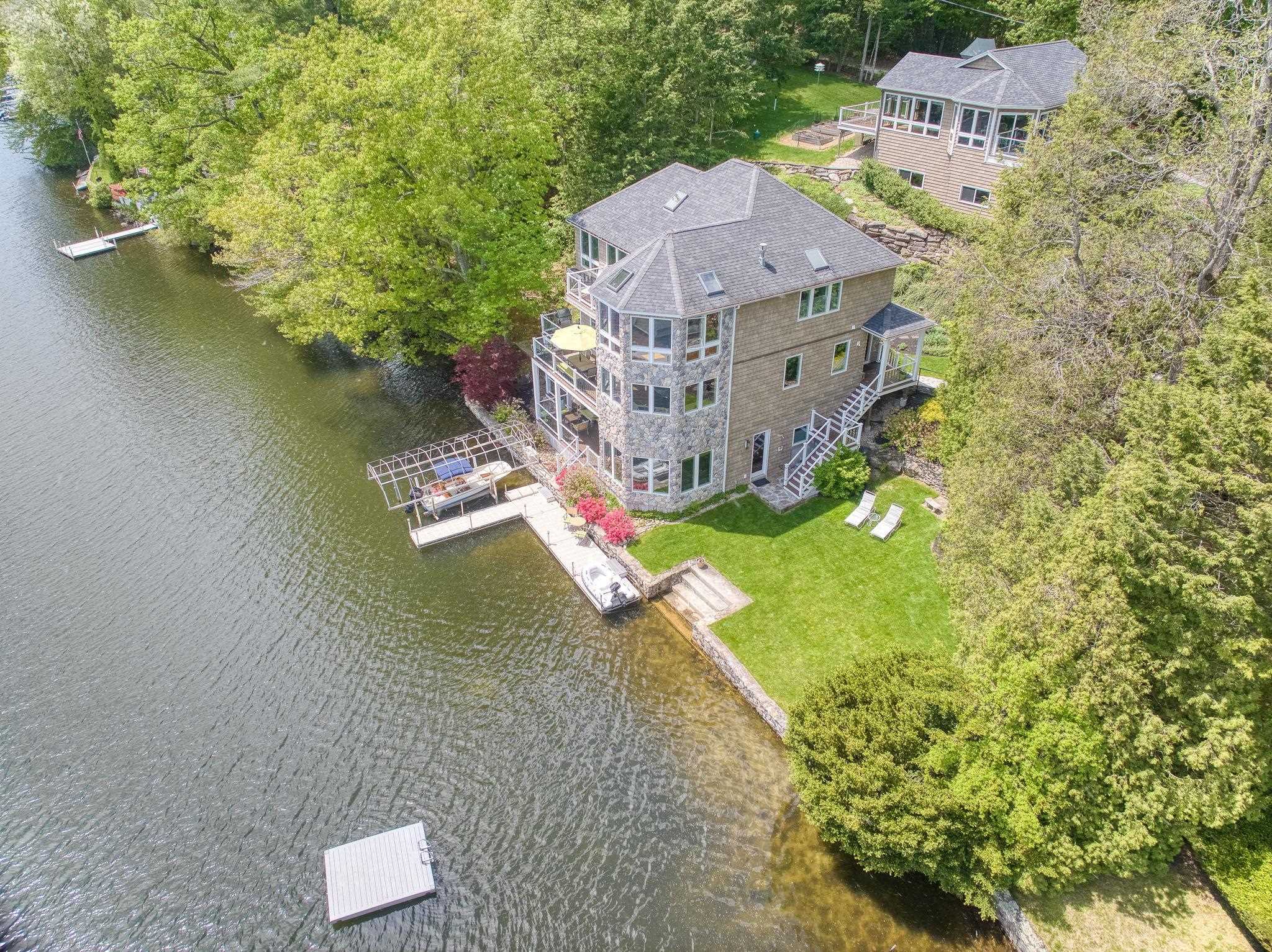 Windham, New Hampshire, 03087, United States, 4 Bedrooms Bedrooms, ,3 BathroomsBathrooms,Residential,For Sale,1824064