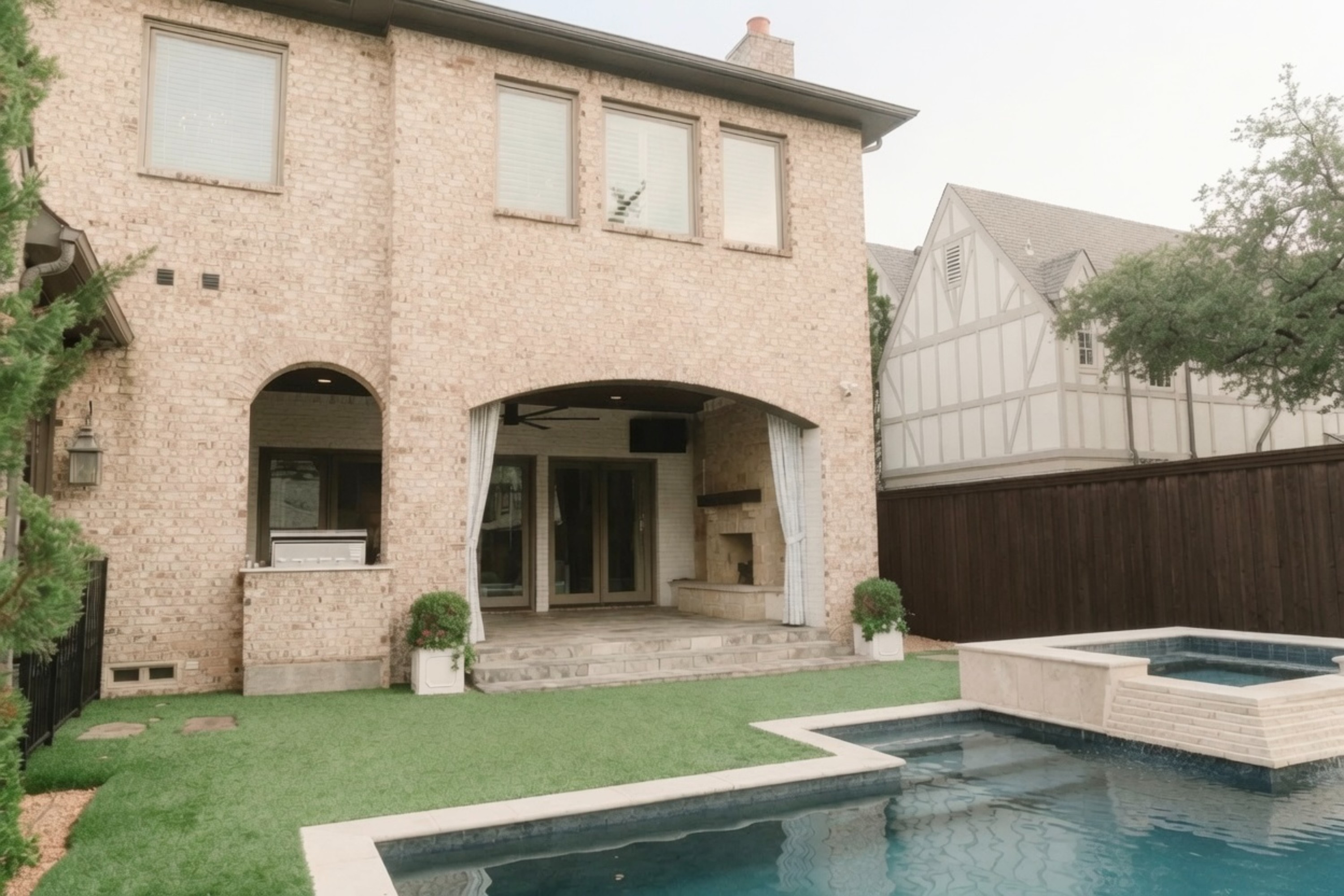  French Elegance in the heart of Highland Park zoned to Bradfield - 物件實景