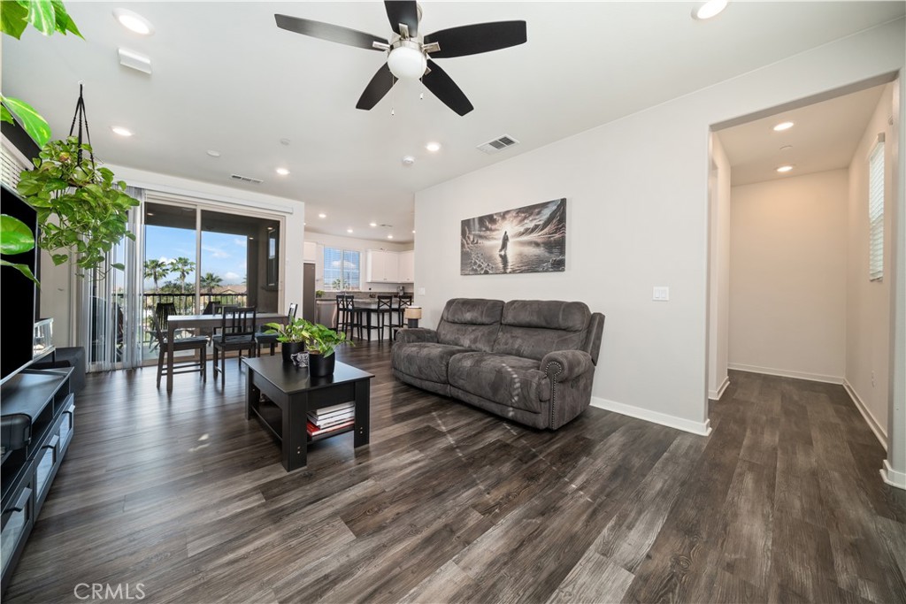 Upland, California, 91786, United States, 3 Bedrooms Bedrooms, ,3 BathroomsBathrooms,Residential,For Sale,2033224