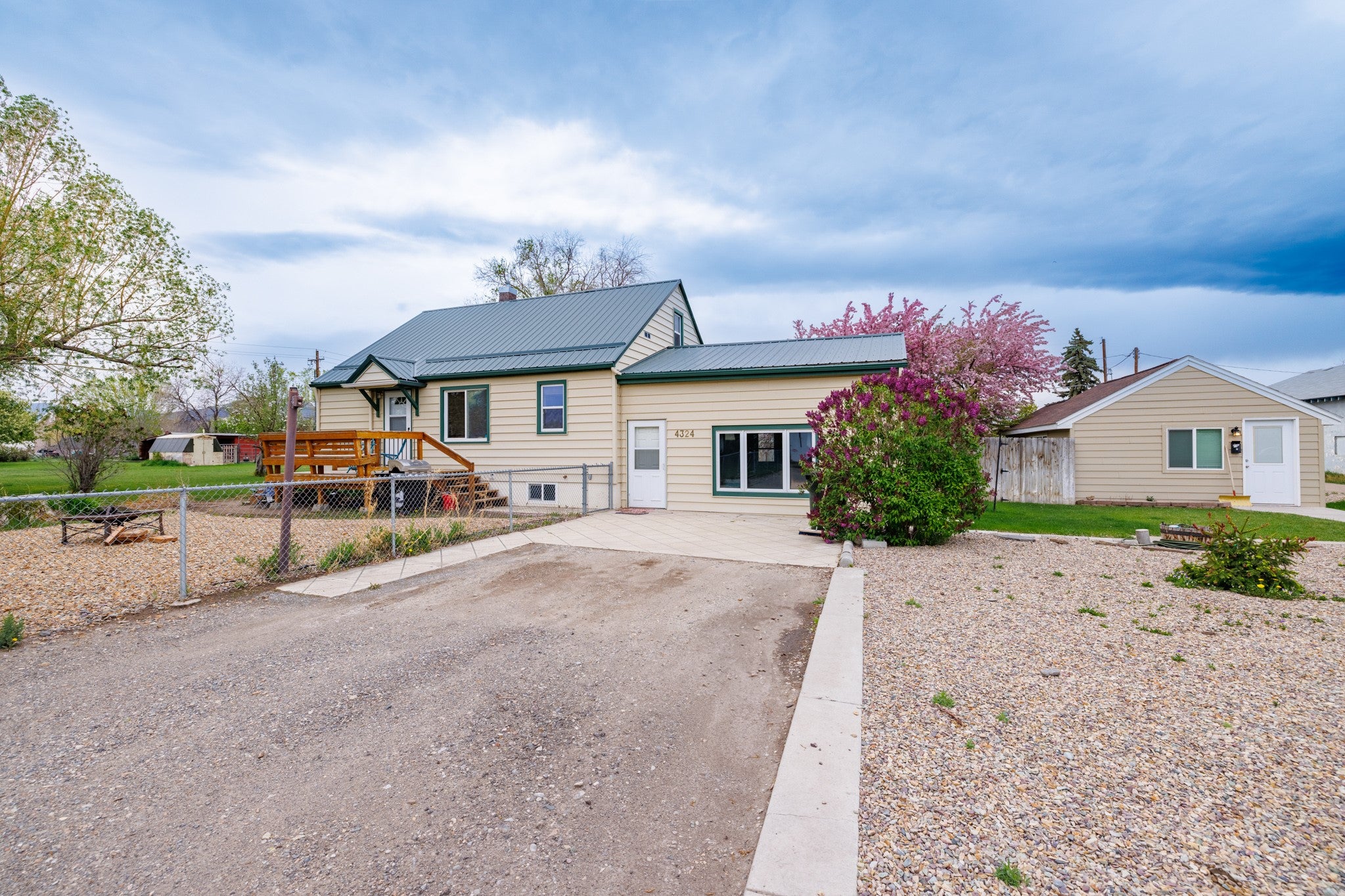 Helena, Montana, 59602, United States, ,Residential,For Sale,1874088