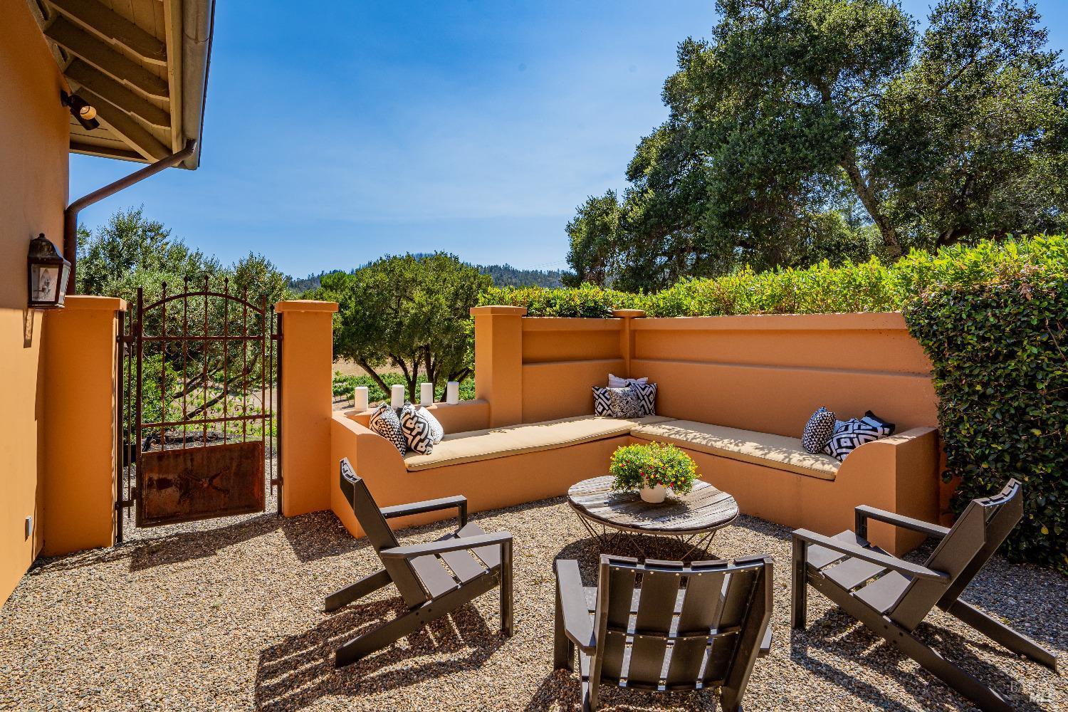 Calistoga, California, 94515, United States, 8 Bedrooms Bedrooms, ,10 BathroomsBathrooms,Residential,For Sale,1940102