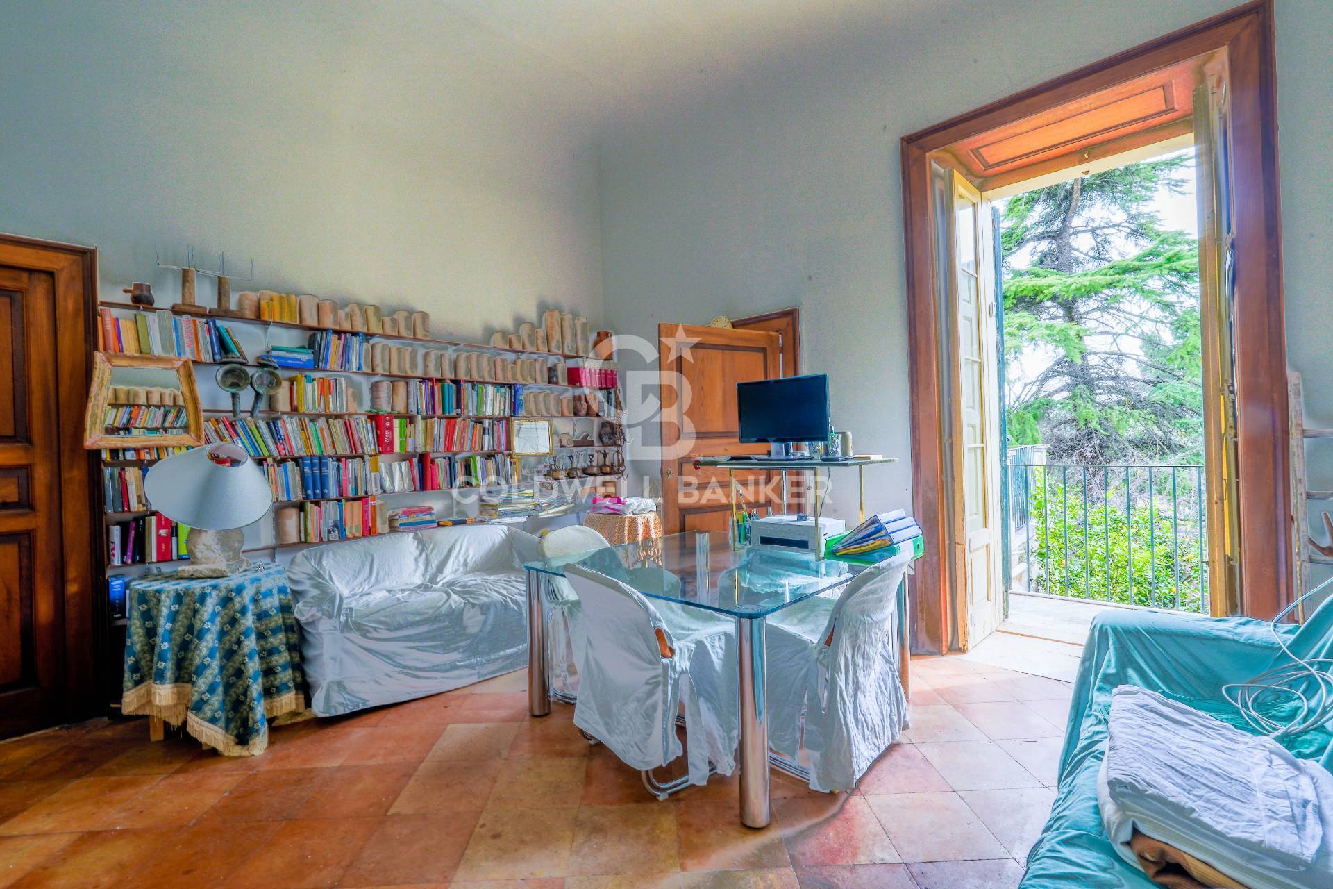 Bitonto, Bari, 70032, IT, 4 Bedrooms Bedrooms, ,4 BathroomsBathrooms,Residential,For Sale,1686700