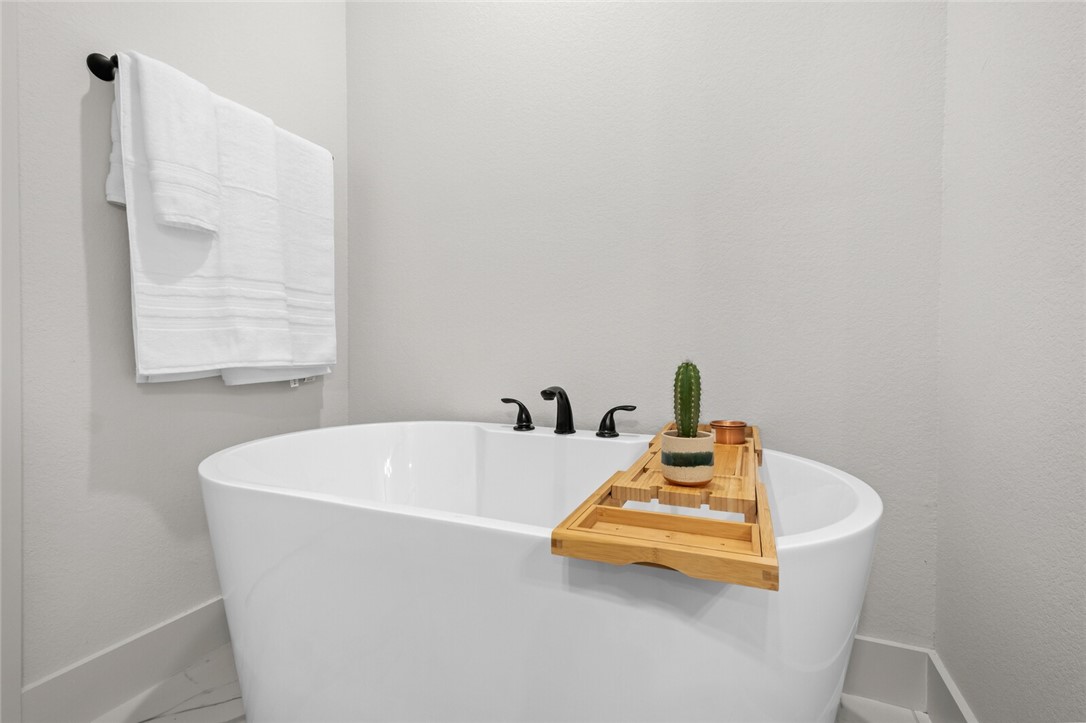 Bentonville, Arkansas, 72713, United States, 4 Bedrooms Bedrooms, ,3 BathroomsBathrooms,Residential,For Sale,2002905