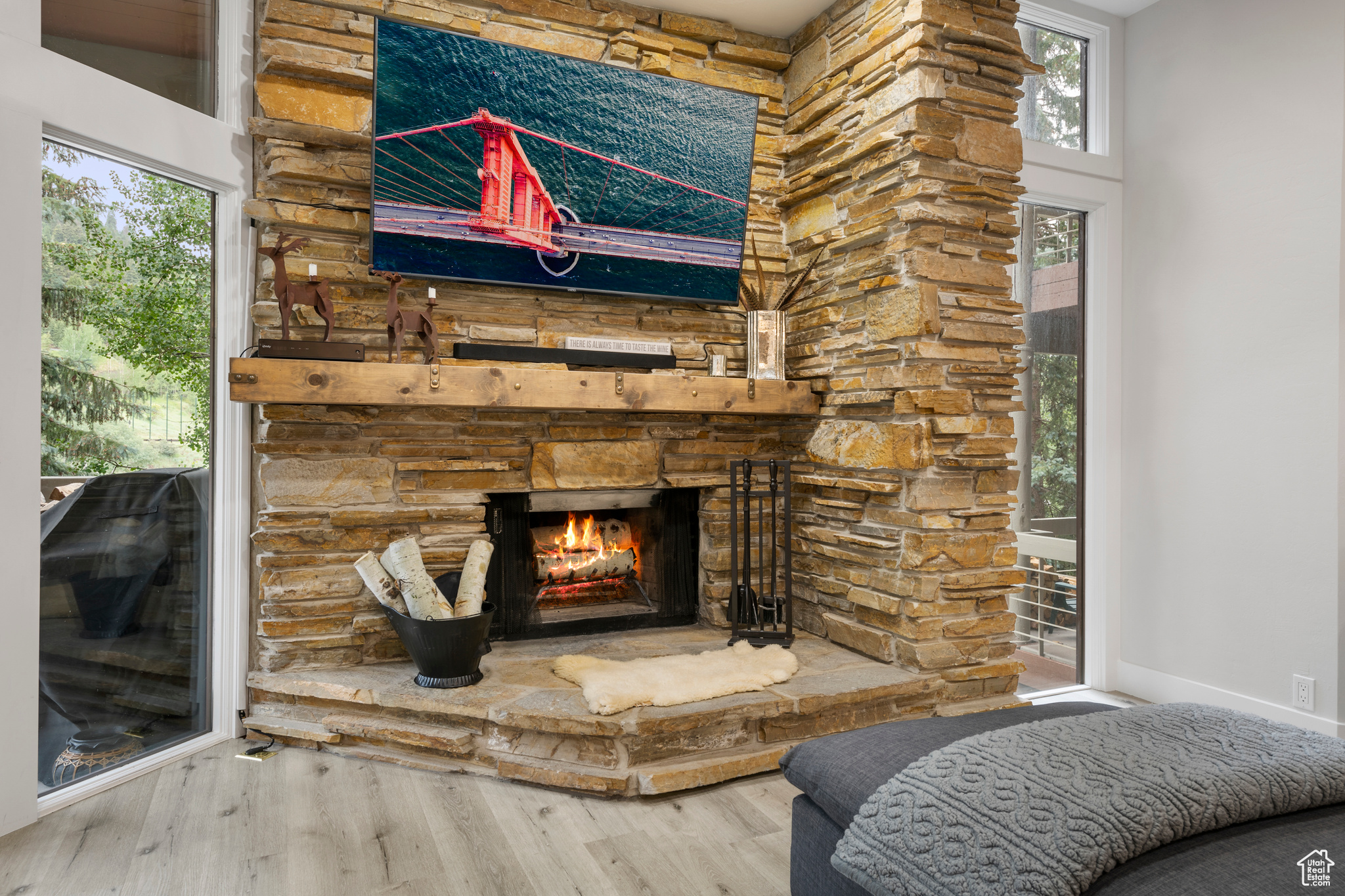 Park City, Utah, 84060, United States, 2 Bedrooms Bedrooms, ,3 BathroomsBathrooms,Residential,For Sale,1900952