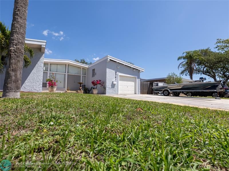 Fort Lauderdale, Florida, 33312, United States, 4 Bedrooms Bedrooms, ,2 BathroomsBathrooms,Residential,For Sale,1777815