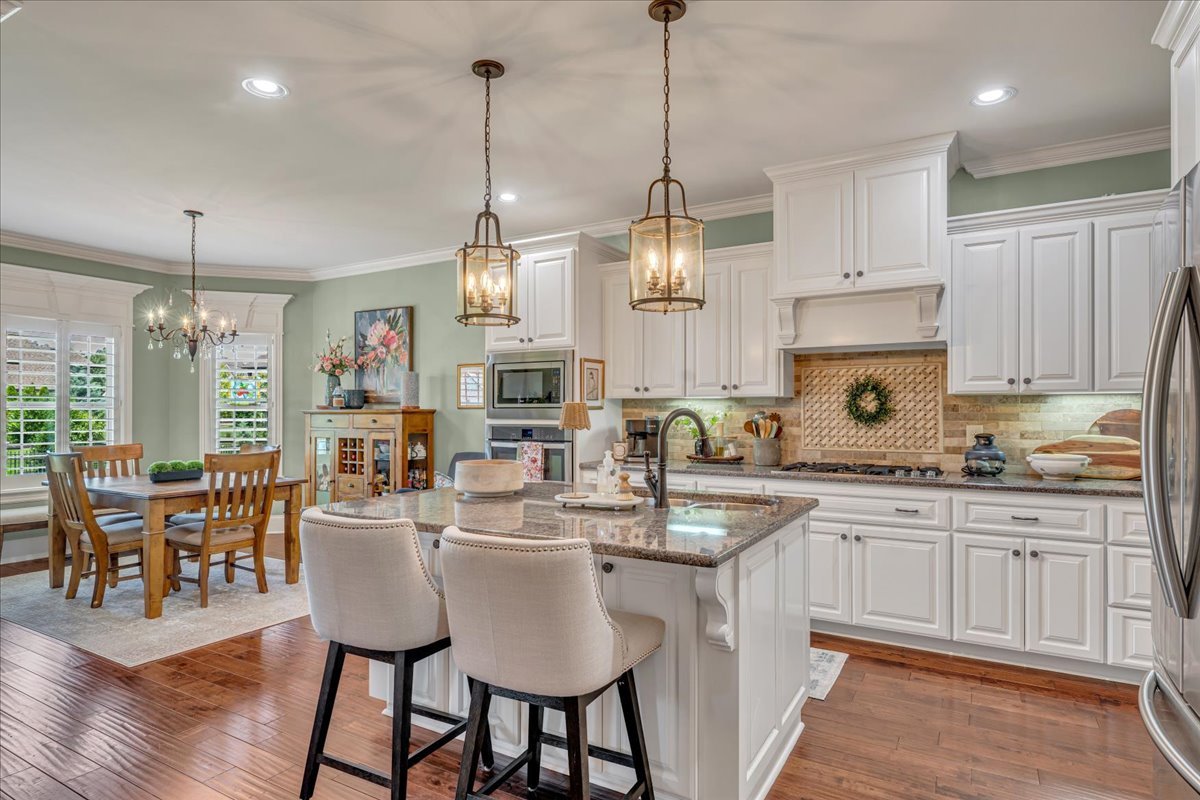 Murfreesboro, Tennessee, 37128, United States, 4 Bedrooms Bedrooms, ,4 BathroomsBathrooms,Residential,For Sale,1921646