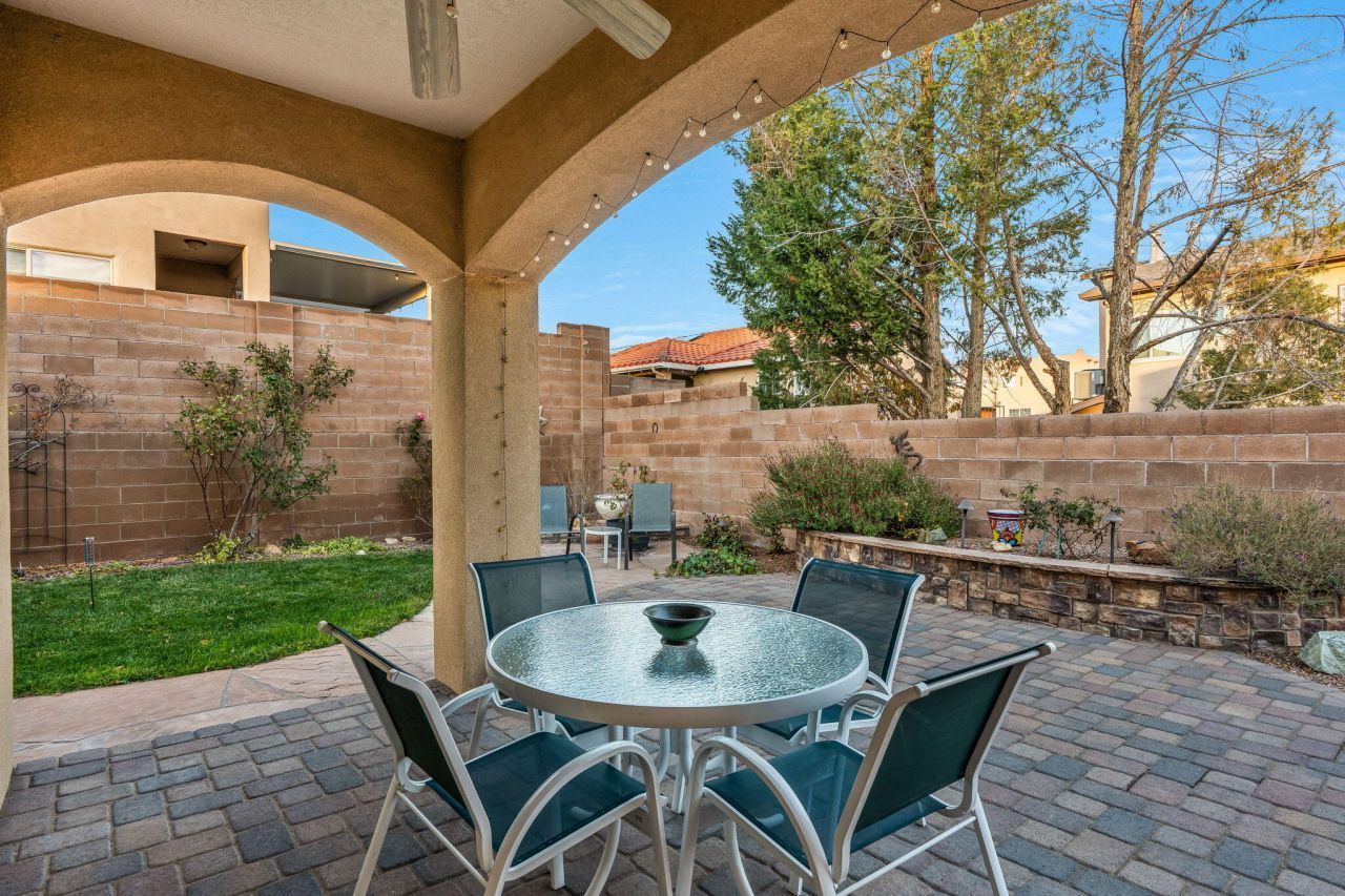 Albuquerque, New Mexico, 87114, United States, 3 Bedrooms Bedrooms, ,3 BathroomsBathrooms,Residential,For Sale,1996892