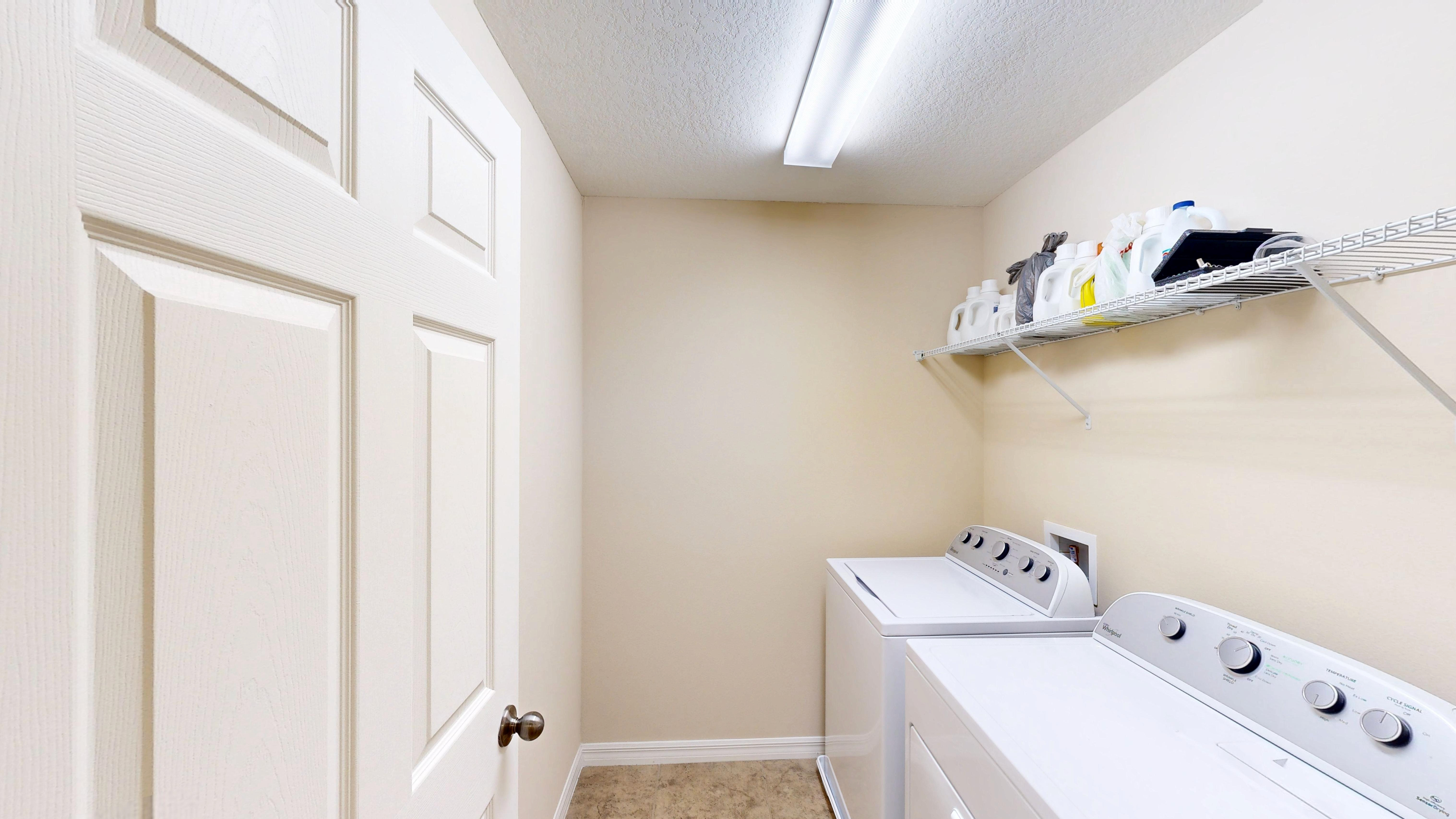 Windermere, Florida, 34786, United States, 3 Bedrooms Bedrooms, ,4 BathroomsBathrooms,Residential,For Sale,1985739