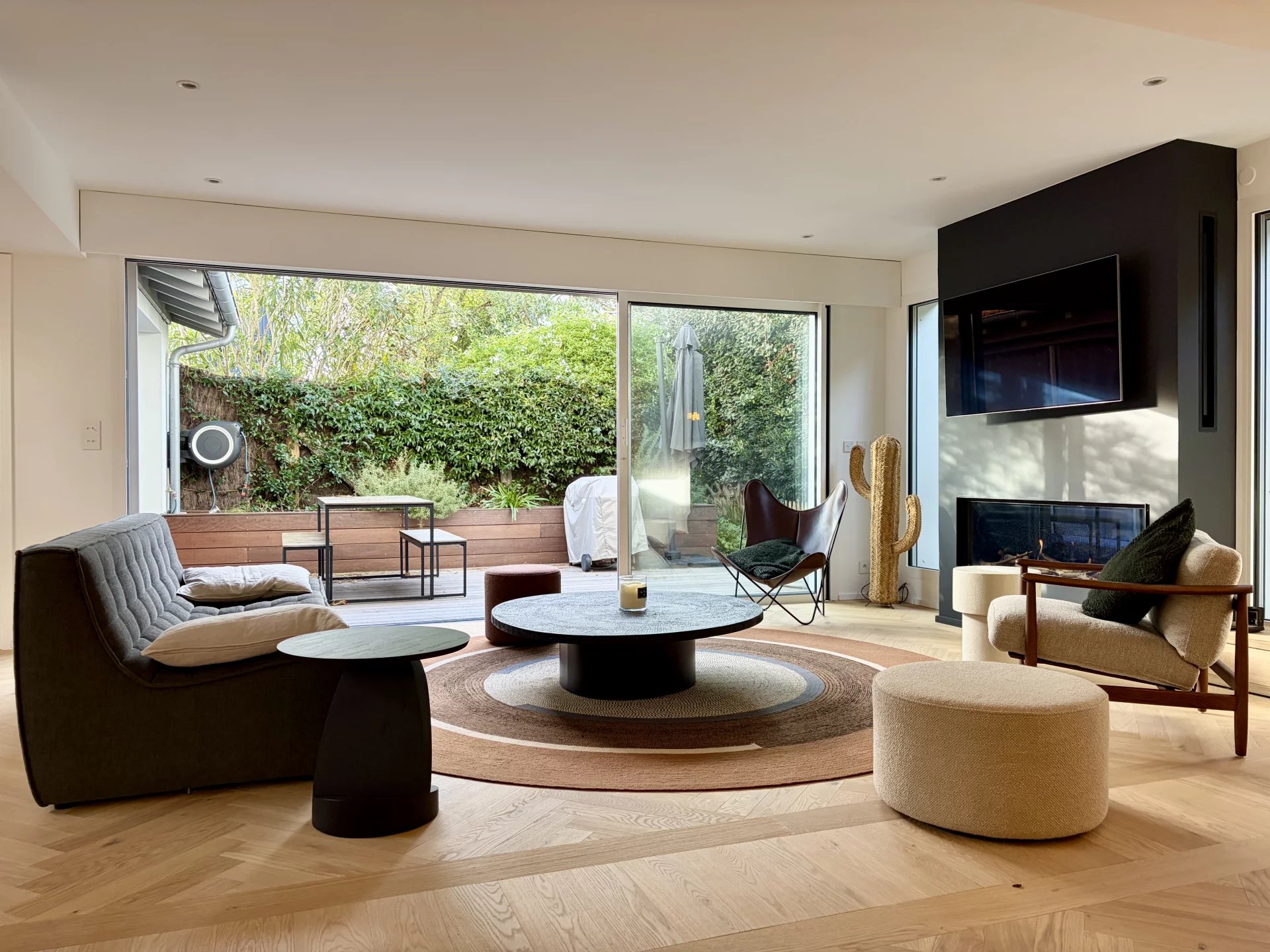 Pyla-sur-Mer, New Aquitaine, 33115, FR, 4 Bedrooms Bedrooms, ,4 BathroomsBathrooms,Residential,For Sale,1991603