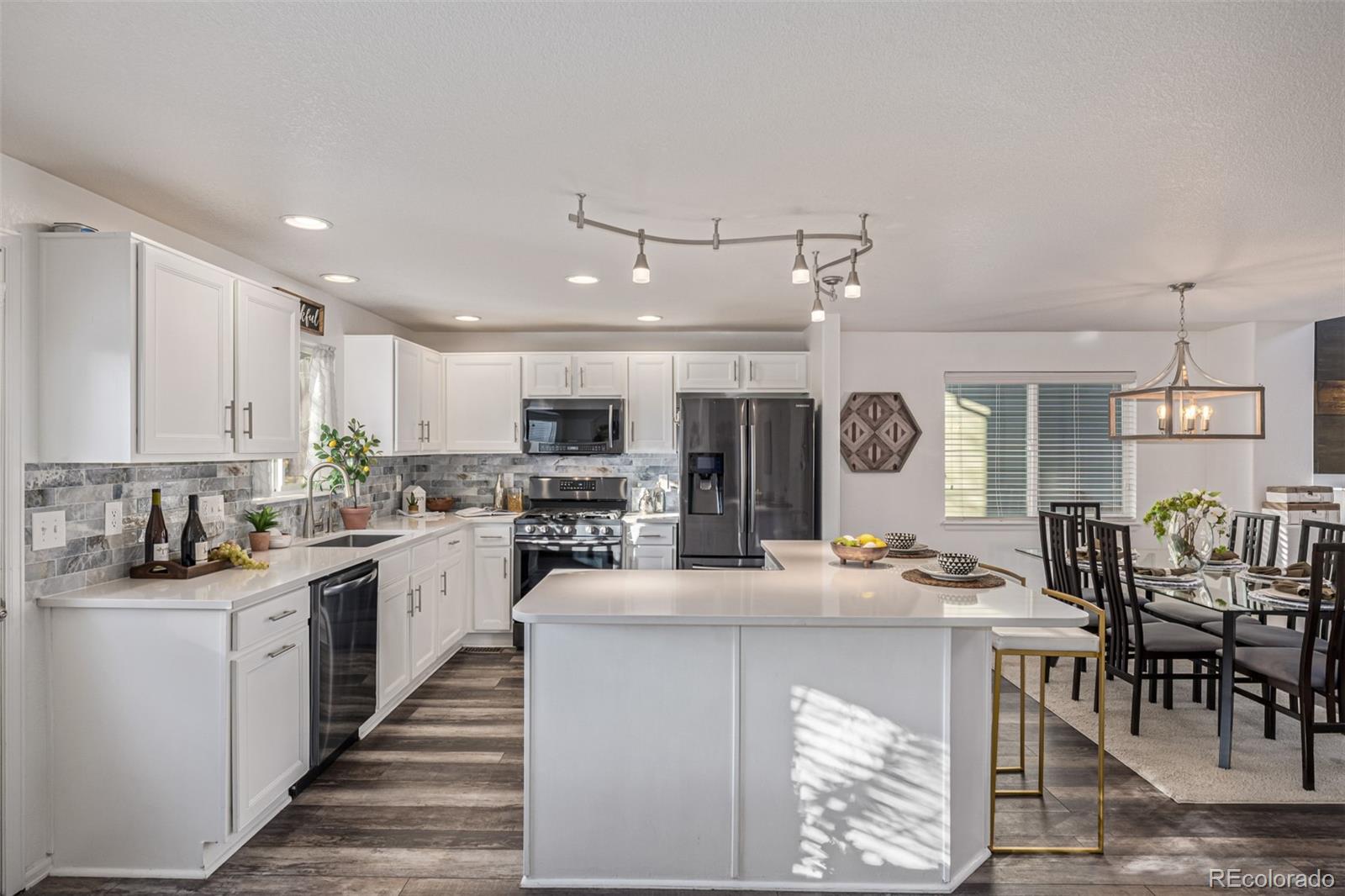 Erie, Colorado, 80516, United States, 3 Bedrooms Bedrooms, ,3 BathroomsBathrooms,Residential,For Sale,1993413