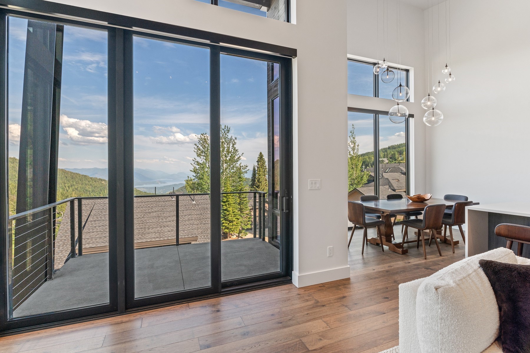  Ski In/Ski Out New Build-Schweitzer - 物件實景