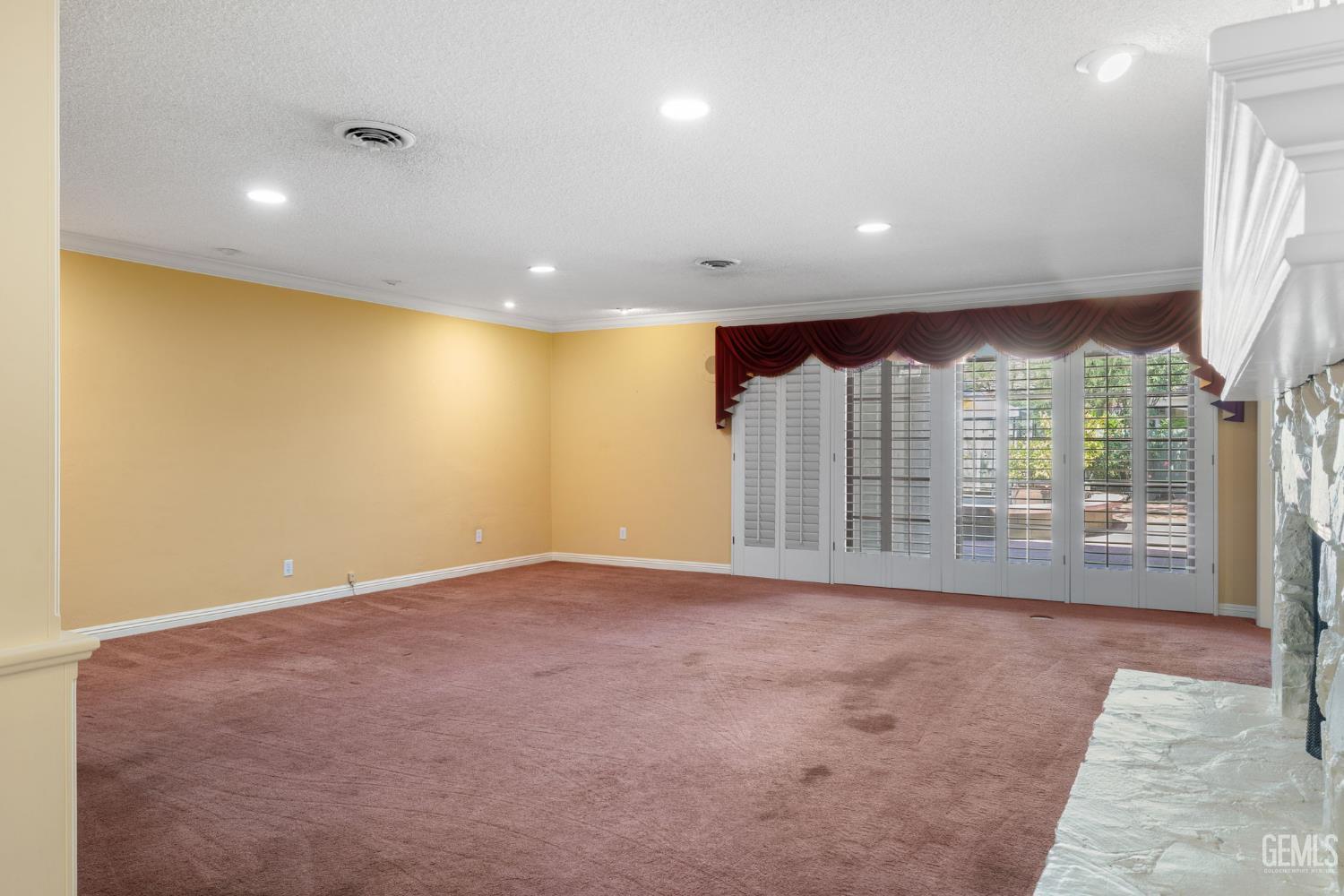 Bakersfield, California, 93309, United States, 4 Bedrooms Bedrooms, ,4 BathroomsBathrooms,Residential,For Sale,1859611