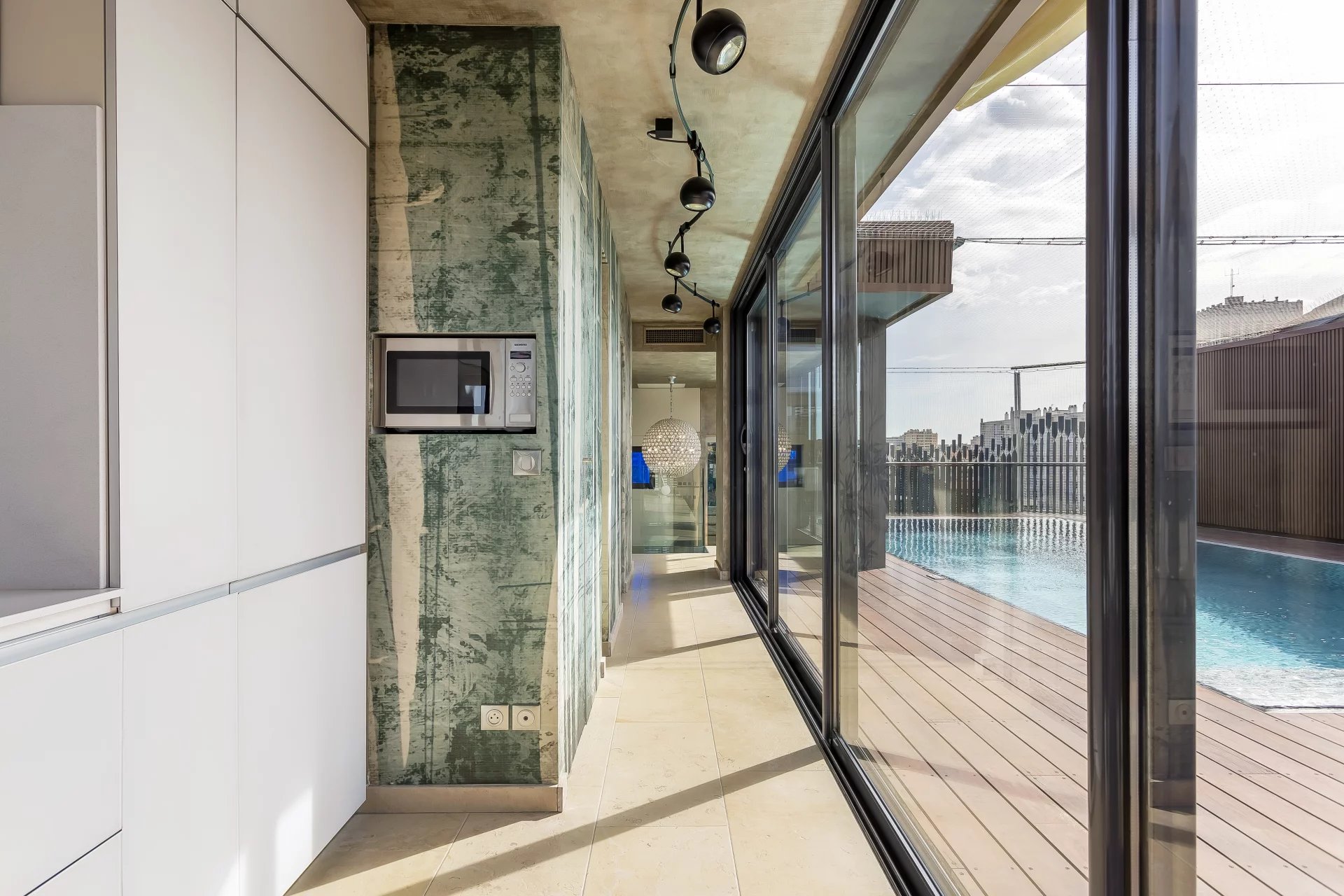 Lyon 3ème, Auvergne-Rhône-Alpes, 69003, FR, 4 Bedrooms Bedrooms, ,6 BathroomsBathrooms,Residential,For Sale,1994487