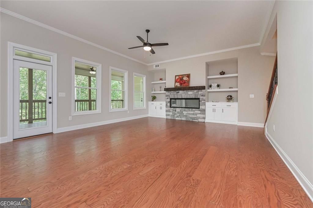 Douglasville, Georgia, 30135, United States, 5 Bedrooms Bedrooms, ,5 BathroomsBathrooms,Residential,For Sale,1876885