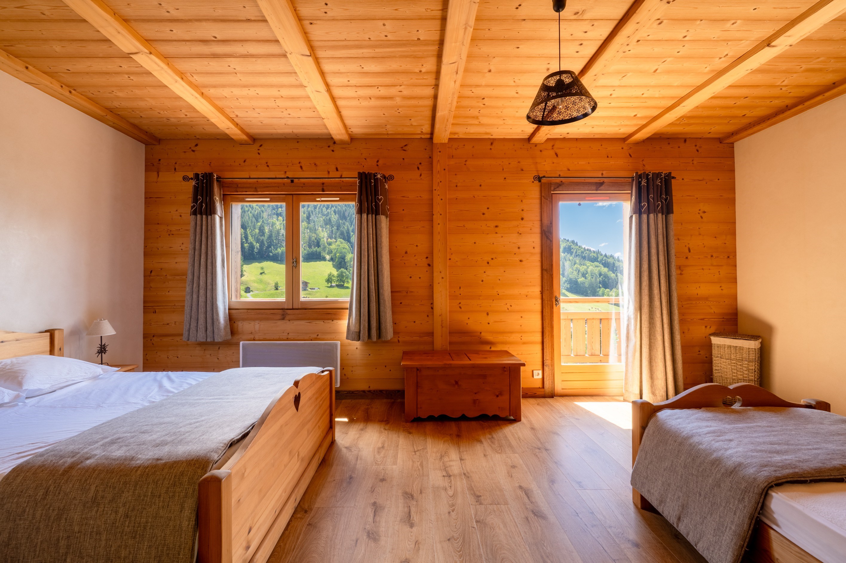  EXCEPTIONAL CHALET – NEAR THE SKI SLOPES – VIEW OF THE ARAVIS MOUNTAIN RANGE - 物件實景