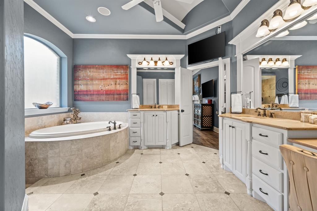 Colleyville, Texas, 76034, United States, 4 Bedrooms Bedrooms, ,3 BathroomsBathrooms,Residential,For Sale,1894998