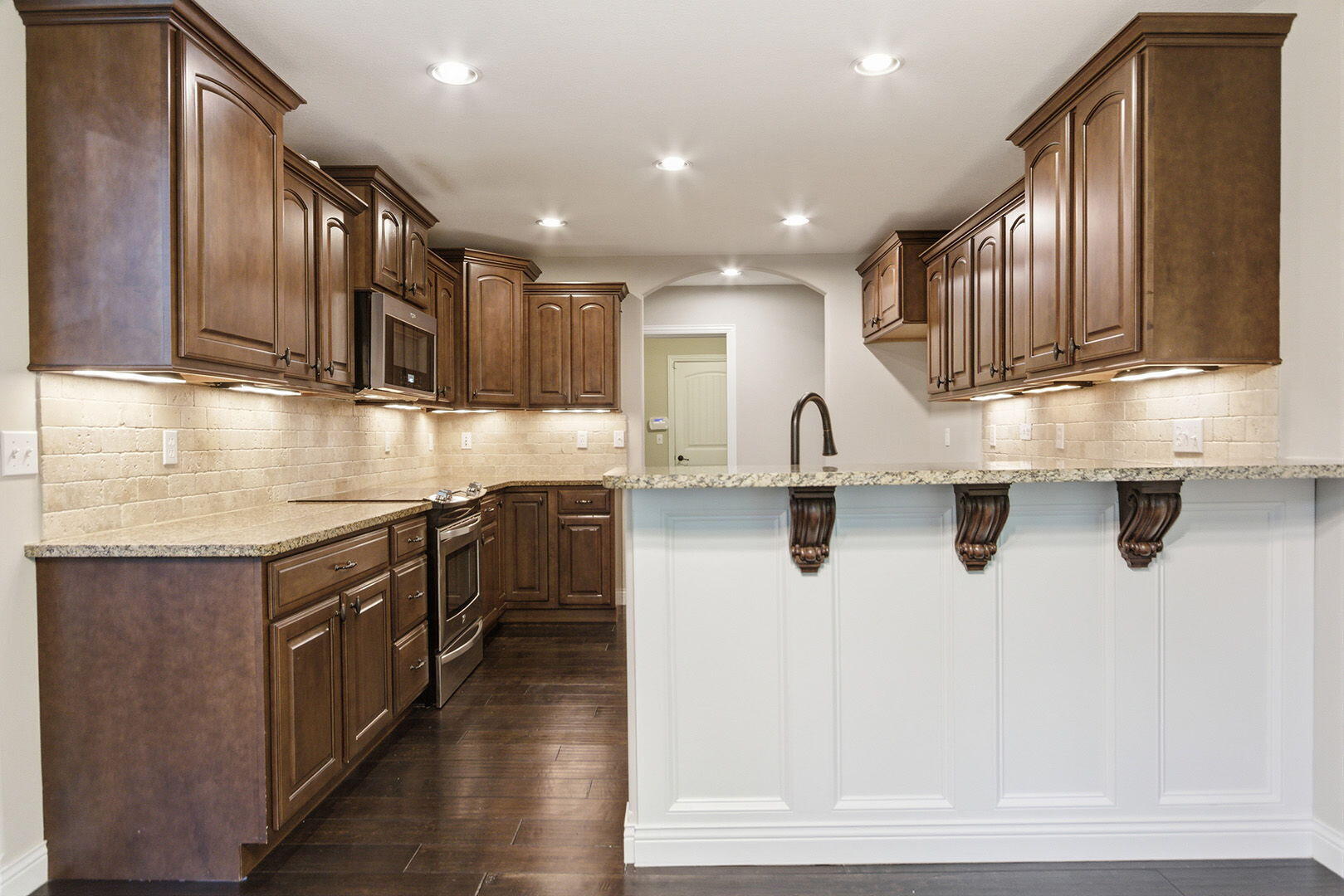 COLUMBIA, Missouri, 65203, United States, 5 Bedrooms Bedrooms, ,3 BathroomsBathrooms,Residential,For Sale,2023724
