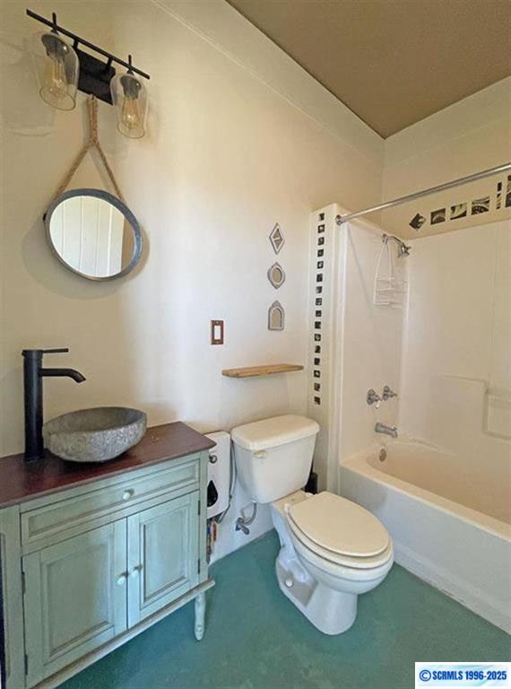 San Lorenzo, New Mexico, 88041, United States, 4 Bedrooms Bedrooms, ,4 BathroomsBathrooms,Residential,For Sale,1927895