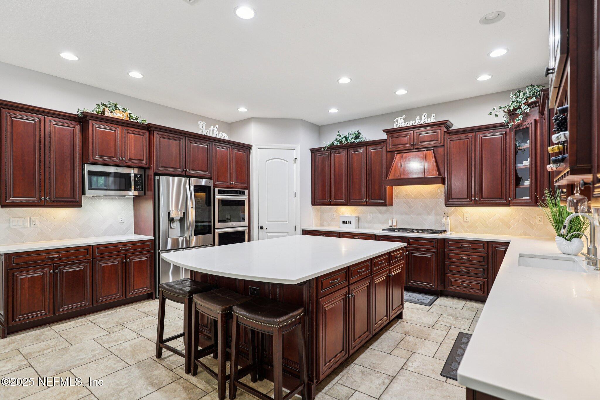 Ponte Vedra, Florida, 32081, United States, 5 Bedrooms Bedrooms, ,6 BathroomsBathrooms,Residential,For Sale,1949775