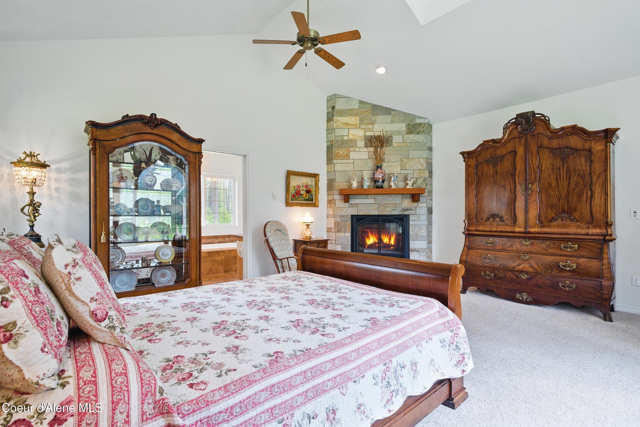 Athol, Idaho, 83801, United States, 6 Bedrooms Bedrooms, ,6 BathroomsBathrooms,Residential,For Sale,1975290