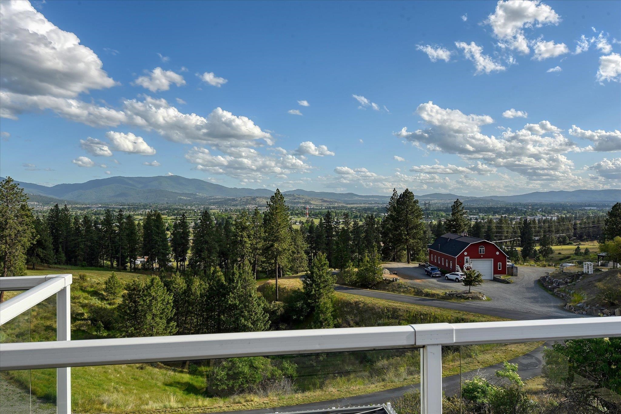 Otis Orchards, Washington, 99027, United States, 5 Bedrooms Bedrooms, ,3 BathroomsBathrooms,Residential,For Sale,1975926