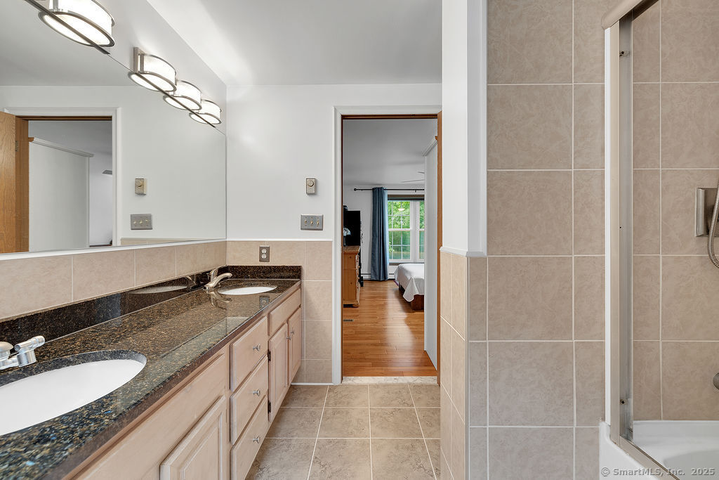 New Milford, Connecticut, 06776, United States, 4 Bedrooms Bedrooms, ,3 BathroomsBathrooms,Residential,For Sale,1926177