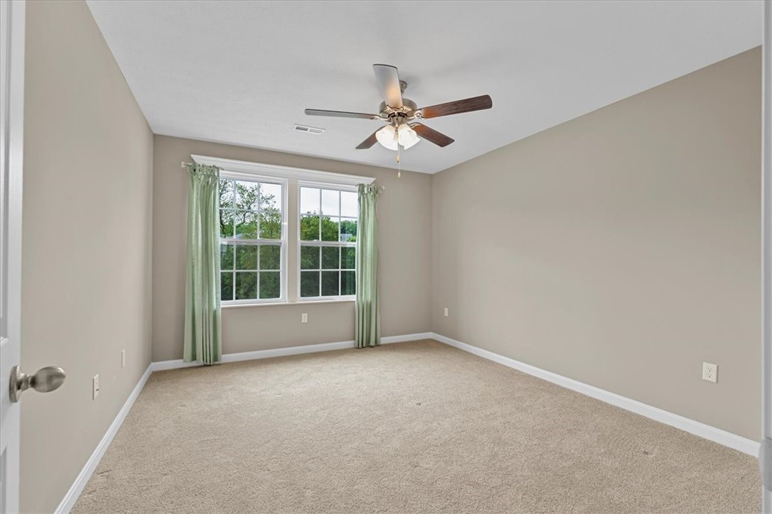 Franklin Park, Pennsylvania, 15143, United States, 4 Bedrooms Bedrooms, ,4 BathroomsBathrooms,Residential,For Sale,1882499