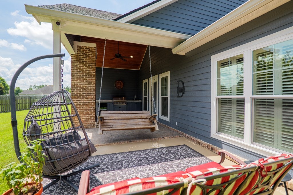 Valdosta, Georgia, 31601, United States, 4 Bedrooms Bedrooms, ,3 BathroomsBathrooms,Residential,For Sale,1991000