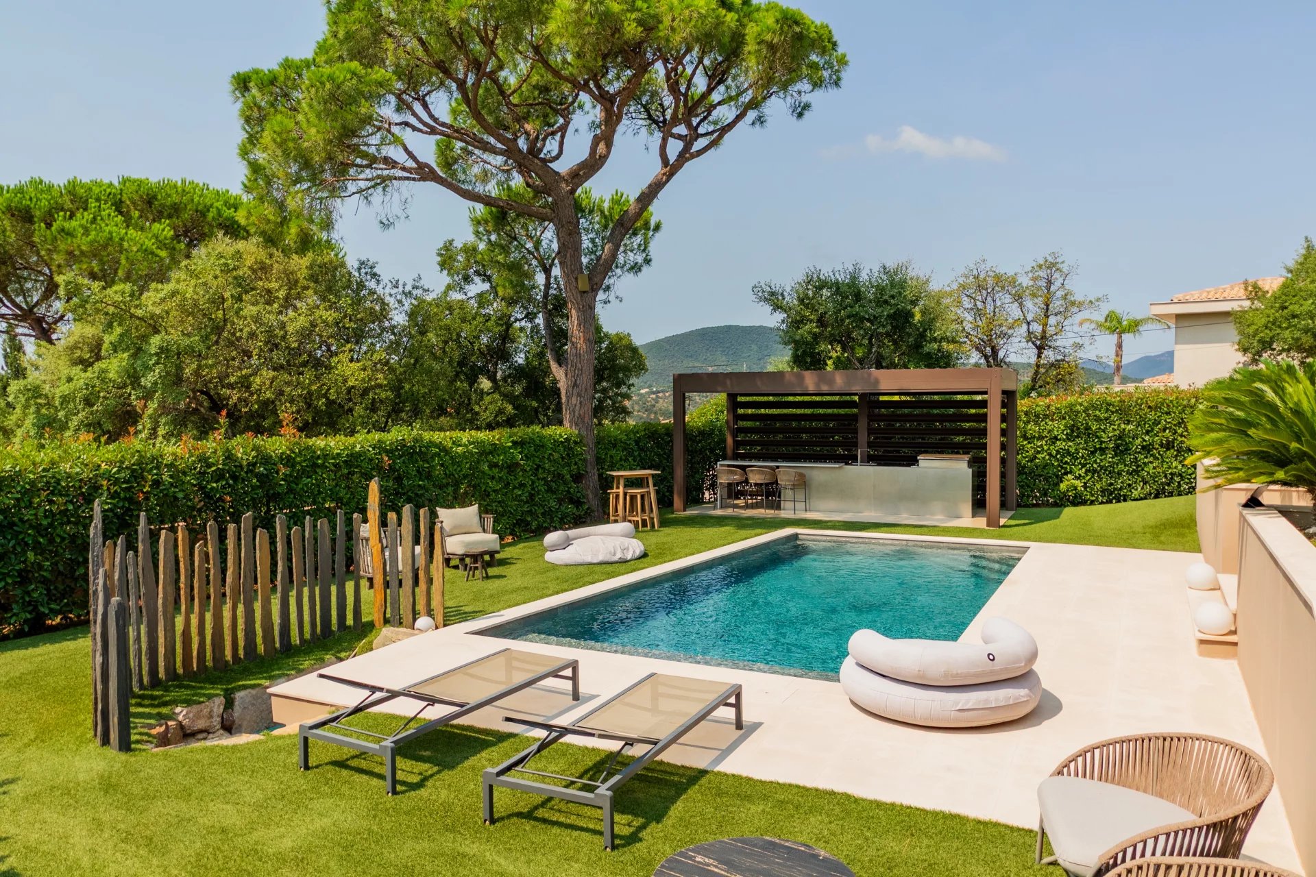 Sainte-Maxime, Provence-Alpes-Côte d’Azur, 83120, FR, 3 Bedrooms Bedrooms, ,Residential,For Sale,1912029