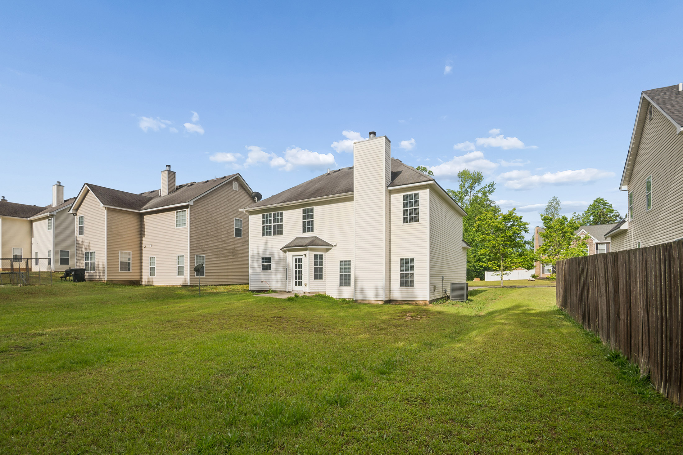  Light, Space and Livability Nestled in the Heart of Villa Rica - 物件實景