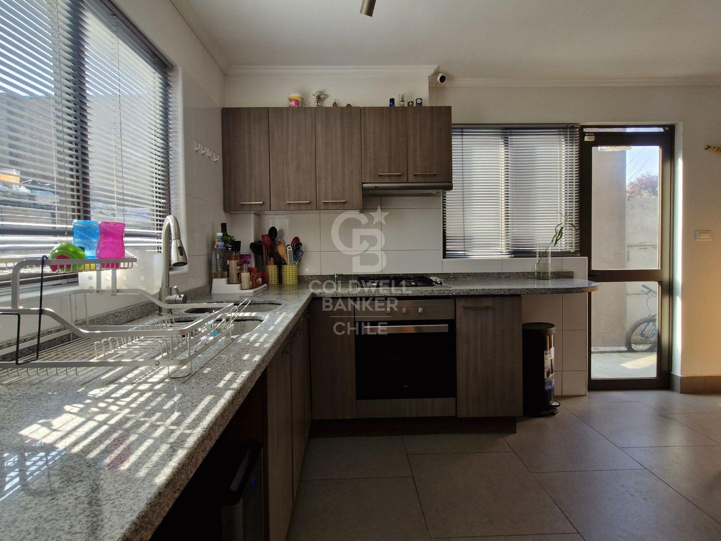 Colina, Chile, 4 Bedrooms Bedrooms, ,3 BathroomsBathrooms,Residential,For Sale,1913076