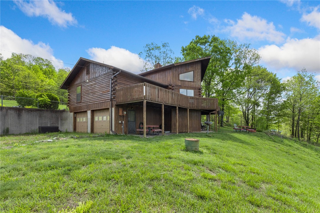 Compton, Arkansas, 72624, United States, 5 Bedrooms Bedrooms, ,3 BathroomsBathrooms,Residential,For Sale,1805954
