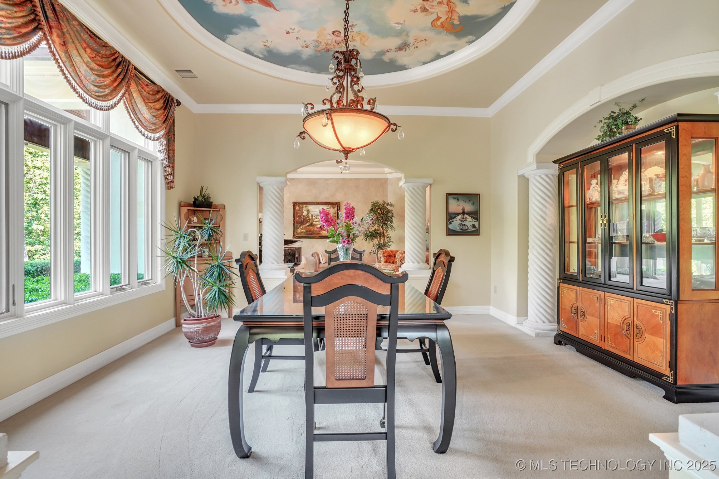 Tulsa, Oklahoma, 74132, United States, 4 Bedrooms Bedrooms, ,3 BathroomsBathrooms,Residential,For Sale,1917084