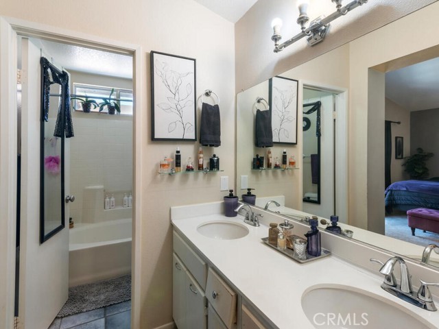 Temecula, California, 92591, United States, 3 Bedrooms Bedrooms, ,2 BathroomsBathrooms,Residential,For Sale,1977401