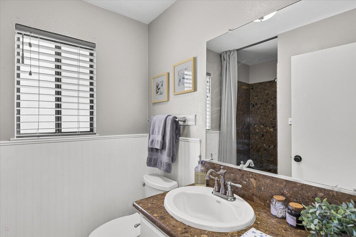 Oakdale, California, 95361, United States, 3 Bedrooms Bedrooms, ,3 BathroomsBathrooms,Residential,For Sale,1923997