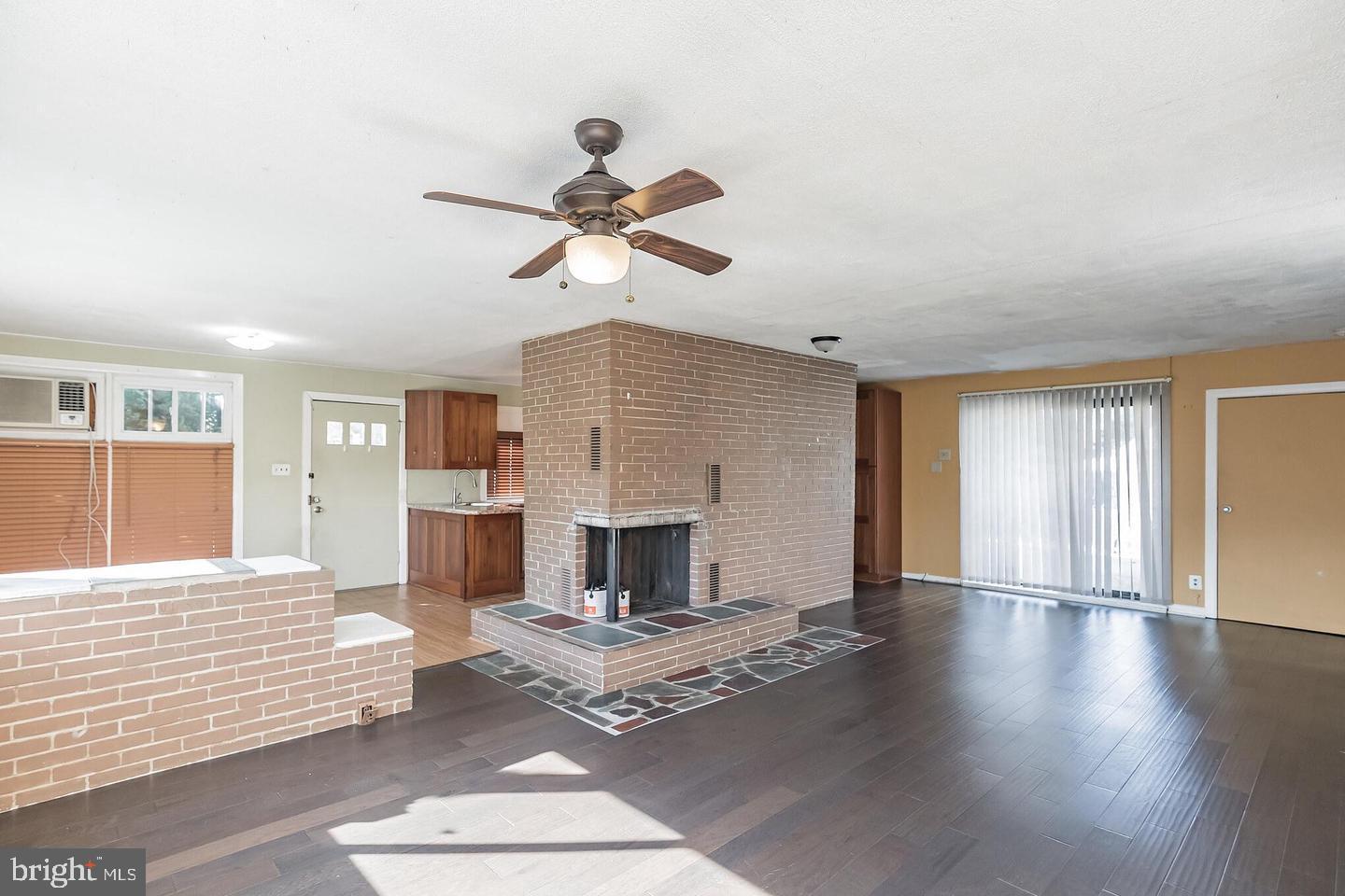 Haddon Township, New Jersey, 08108, United States, 4 Bedrooms Bedrooms, ,3 BathroomsBathrooms,Residential,For Sale,1901335