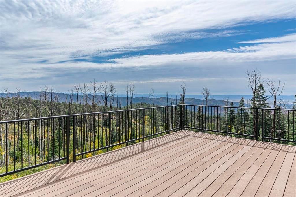 Durango, Colorado, 81301, United States, 3 Bedrooms Bedrooms, ,4 BathroomsBathrooms,Residential,For Sale,1787278