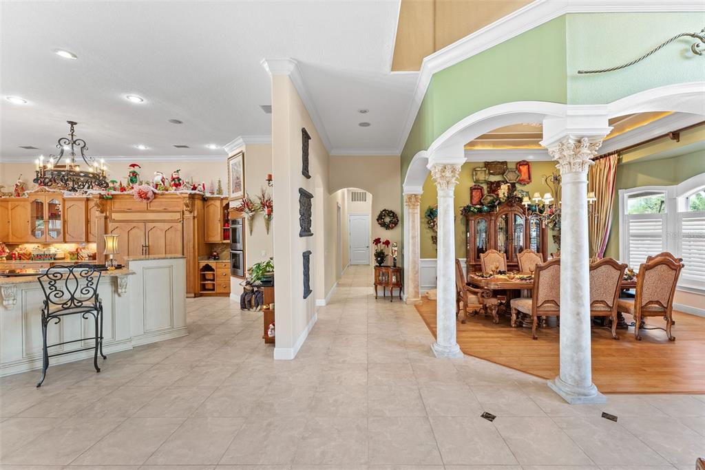 Thonotosassa, Florida, 33592, United States, 4 Bedrooms Bedrooms, ,7 BathroomsBathrooms,Residential,For Sale,1788935