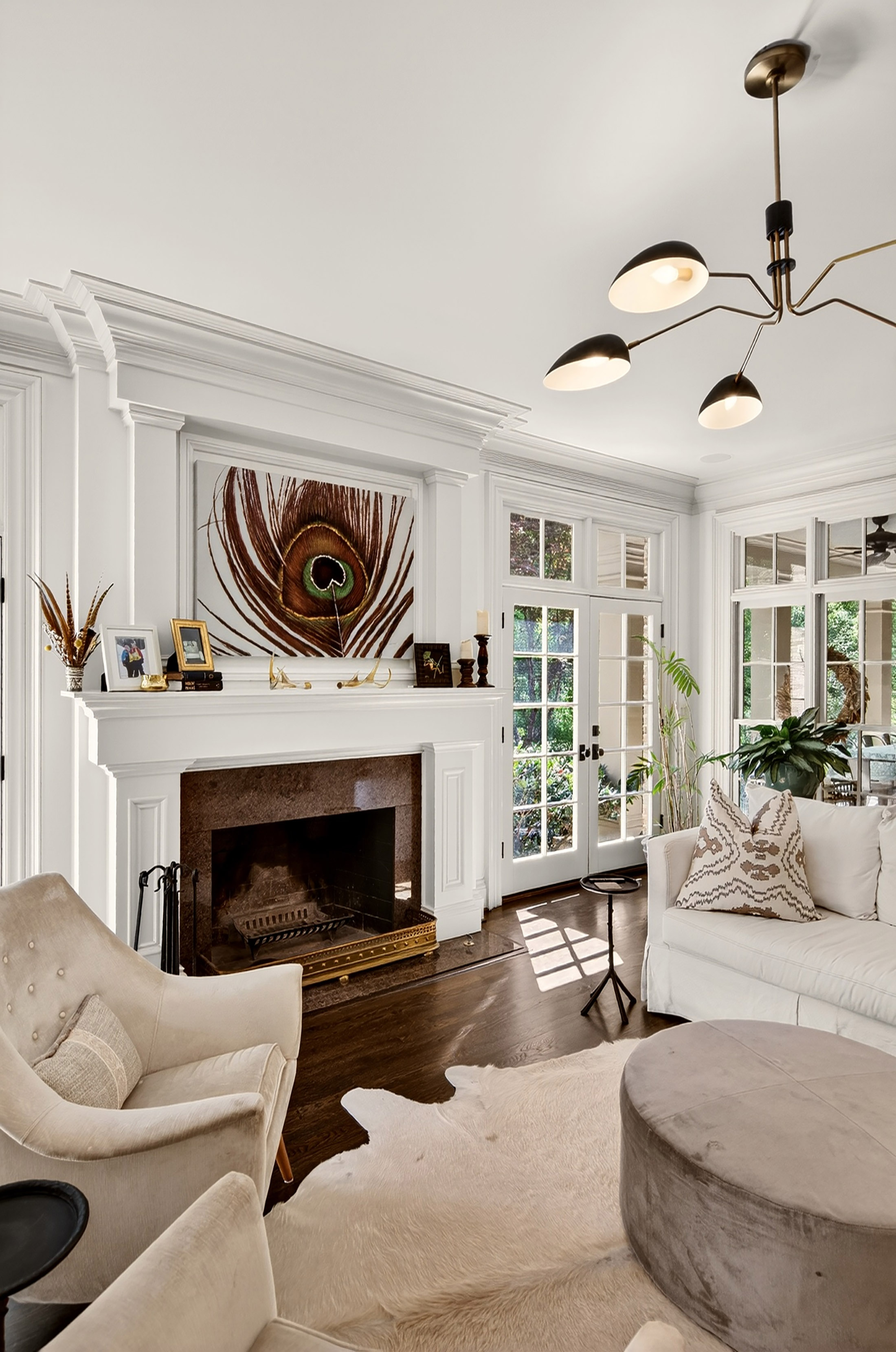  Exceptional Estate with Pool Nestled on 2+/- Private Acres Near Chastain Park - 物件實景