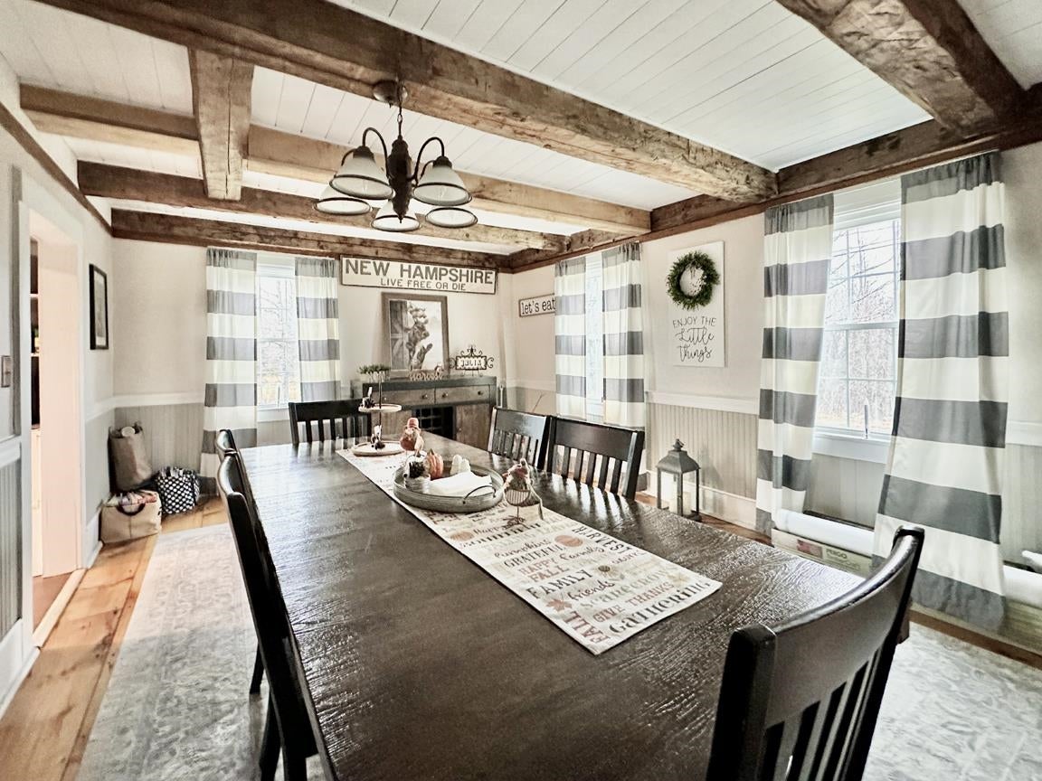 Plymouth, New Hampshire, 03264, United States, 4 Bedrooms Bedrooms, ,1 BathroomBathrooms,Residential,For Sale,1993277