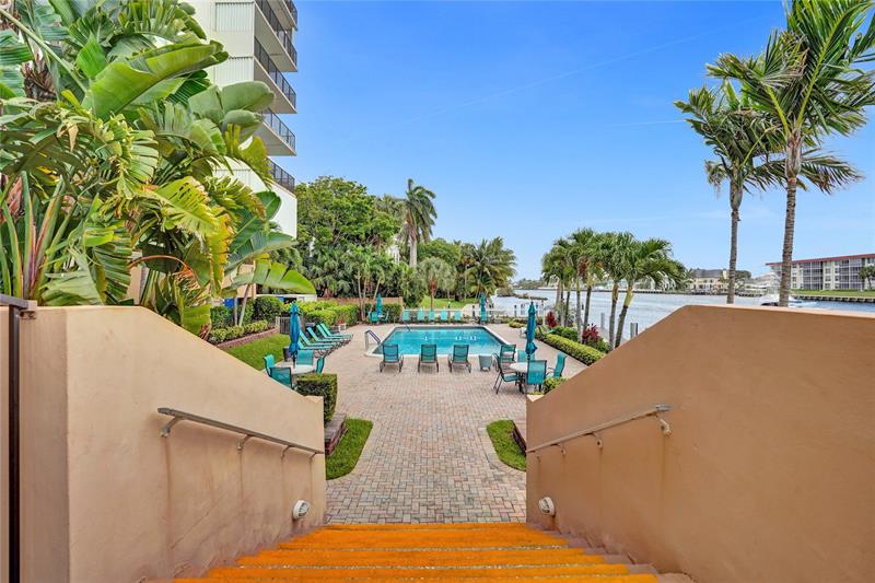 Hillsboro Beach, Florida, 33062, United States, 2 Bedrooms Bedrooms, ,2 BathroomsBathrooms,Residential,For Sale,1991245