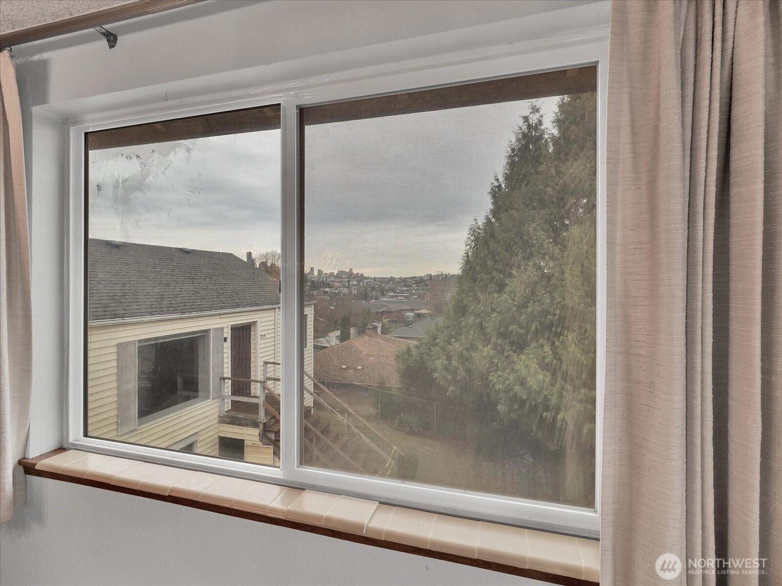 SEATTLE, Washington, 98144, United States, 3 Bedrooms Bedrooms, ,3 BathroomsBathrooms,Residential,For Sale,2000799