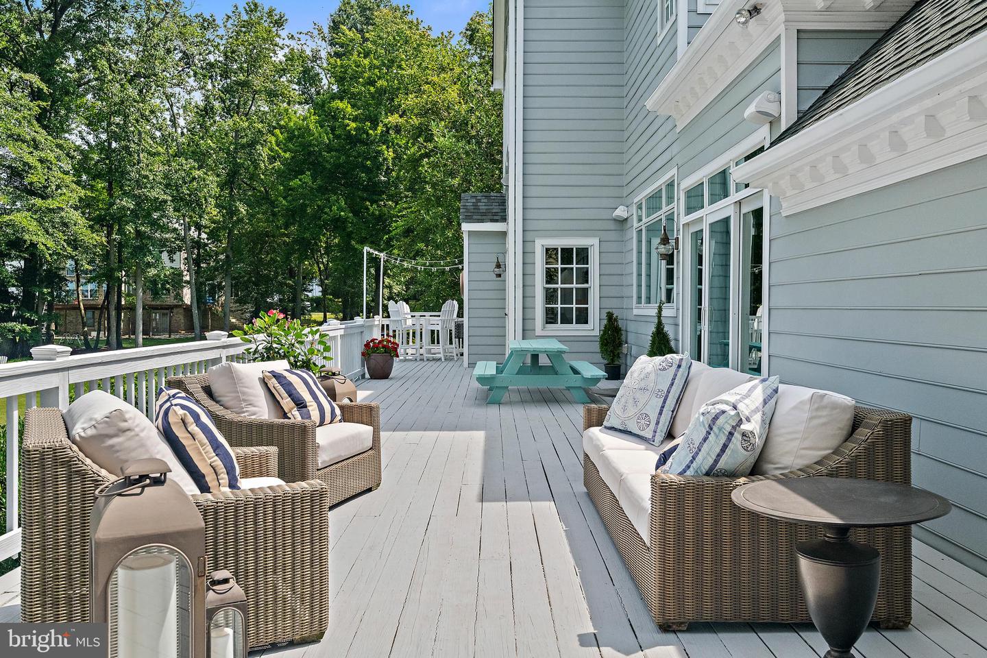 Annapolis, Maryland, 21403, United States, 4 Bedrooms Bedrooms, ,5 BathroomsBathrooms,Residential,For Sale,1927393