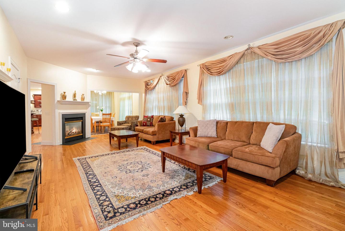 Mechanicsburg, Pennsylvania, 17055, United States, 5 Bedrooms Bedrooms, ,5 BathroomsBathrooms,Residential,For Sale,1926512