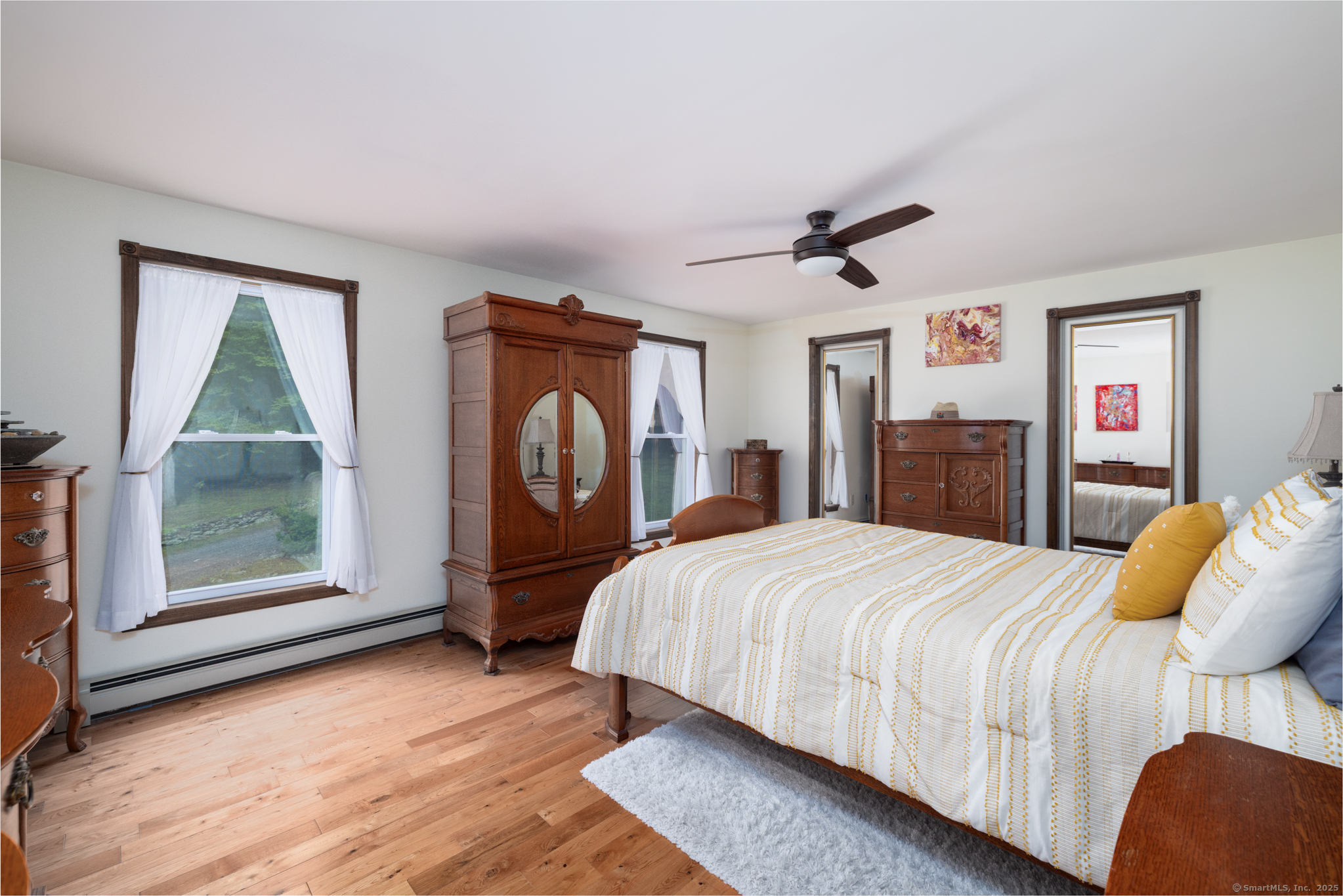 Litchfield, Connecticut, 06750, United States, 3 Bedrooms Bedrooms, ,3 BathroomsBathrooms,Residential,For Sale,1987794