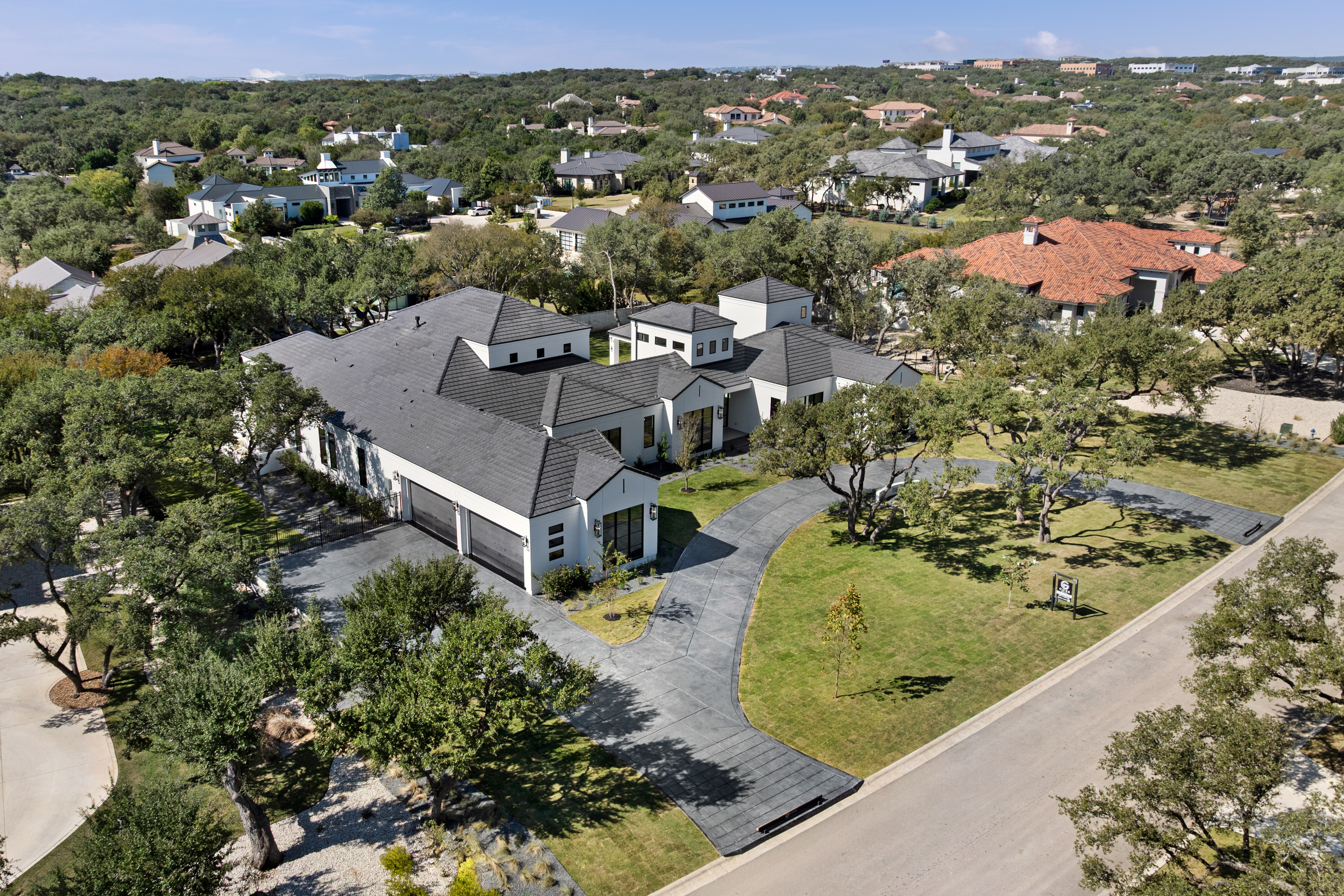  Transitional Luxury Retreat - 物件實景