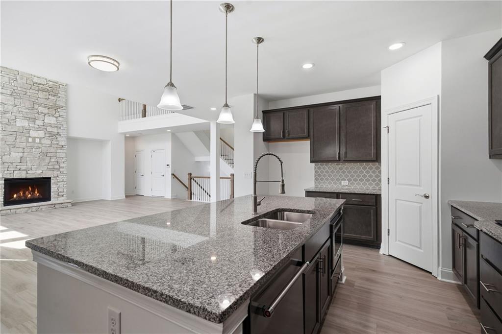 Cumming, Georgia, 30028, United States, 6 Bedrooms Bedrooms, ,6 BathroomsBathrooms,Residential,For Sale,2034484